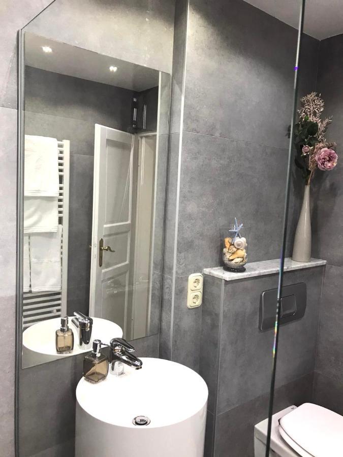 Villa Diana Kastela Bagian luar foto