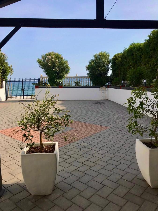 Villa Diana Kastela Bagian luar foto