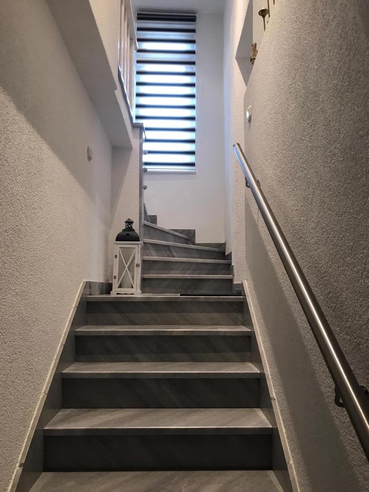 Villa Diana Kastela Bagian luar foto