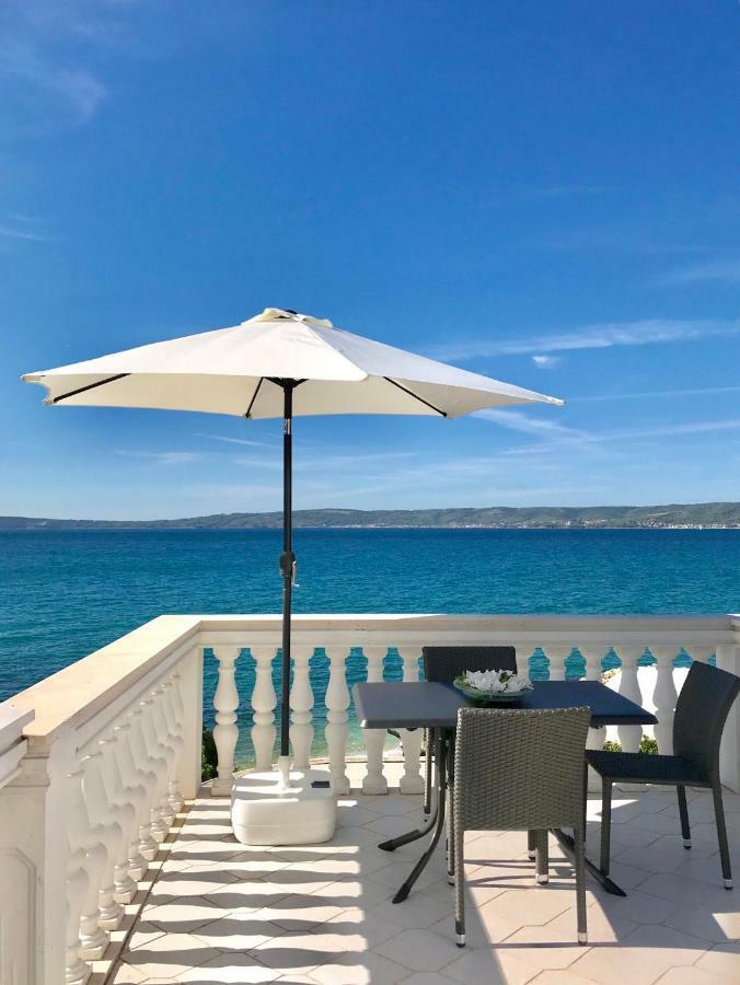 Villa Diana Kastela Bagian luar foto