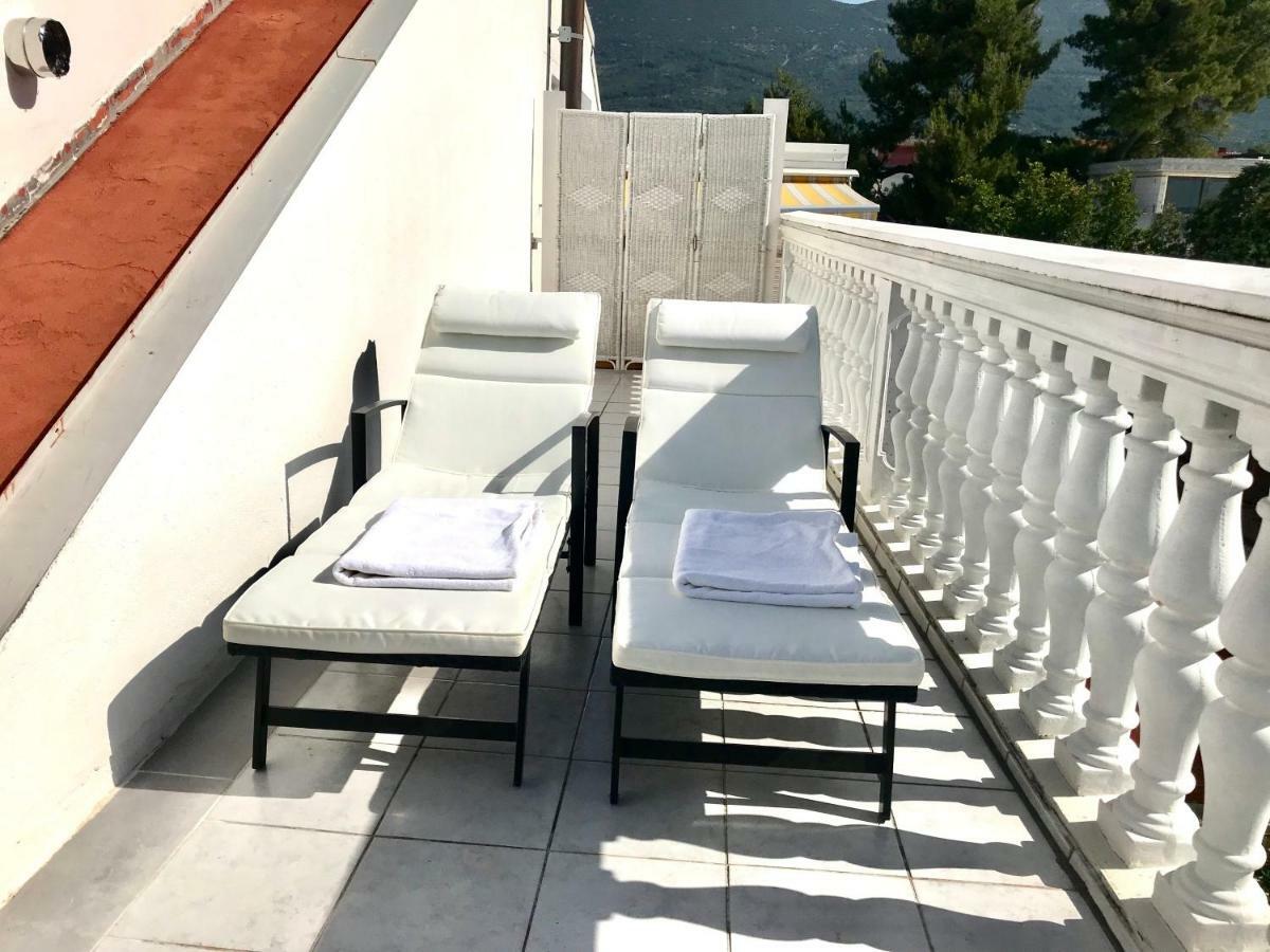 Villa Diana Kastela Bagian luar foto